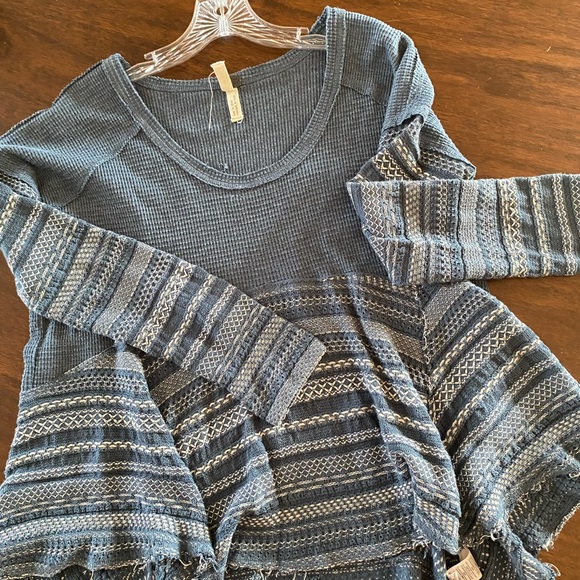 We the Free ribbed thermal swing top.Small. - Picture 1 of 6